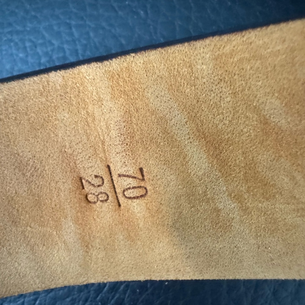 Louis Vuitton monogrammed belt Size 70/28 - Picture 8 of 9